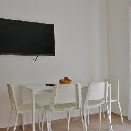 Apartmani Bodo Drvenik  Ngoại thất bức ảnh
