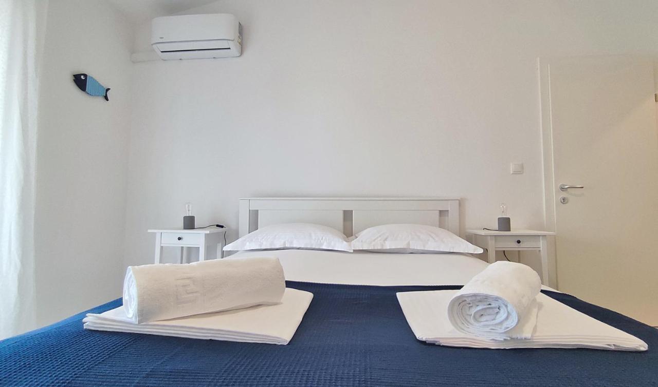 Apartmani Bodo Drvenik  Ngoại thất bức ảnh