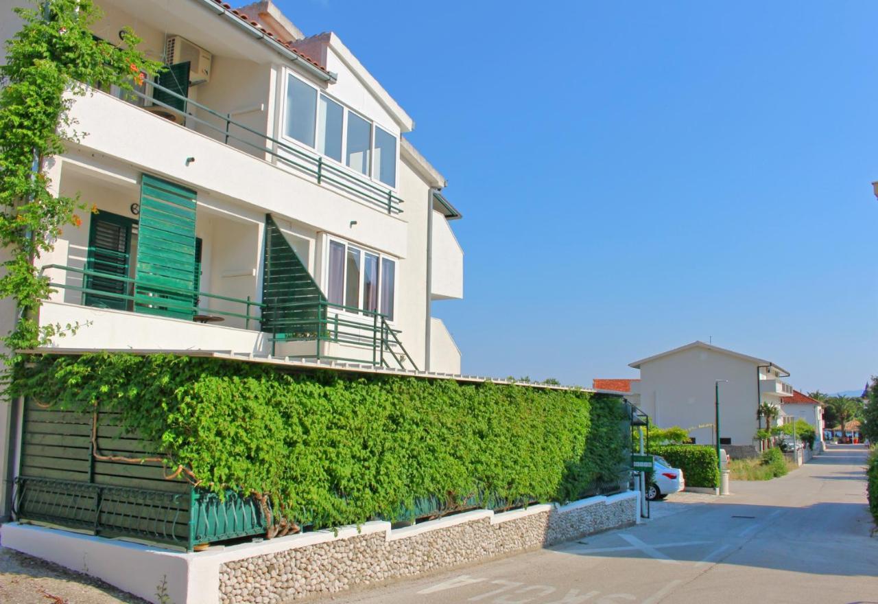 Apartmani Bodo Drvenik  Ngoại thất bức ảnh