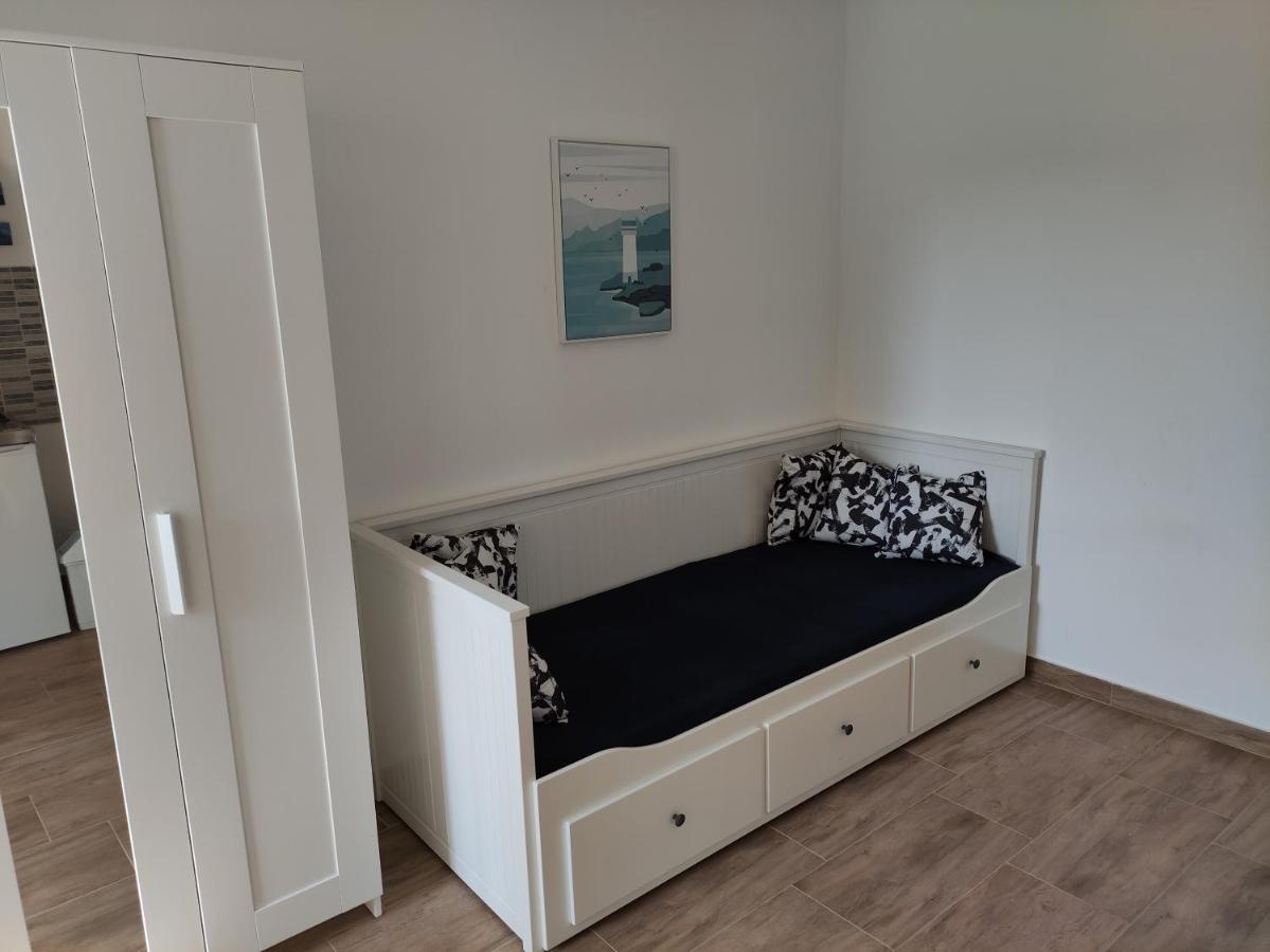 Apartmani Bodo Drvenik  Ngoại thất bức ảnh